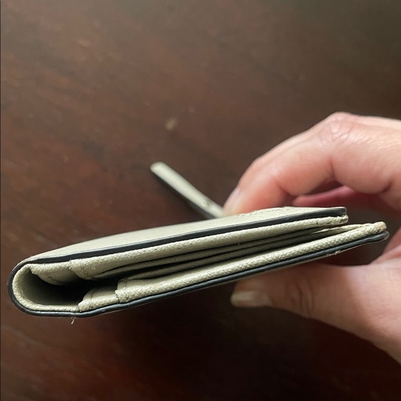 Kate Spade Beige Leather Wallet - Picture 5 of 7